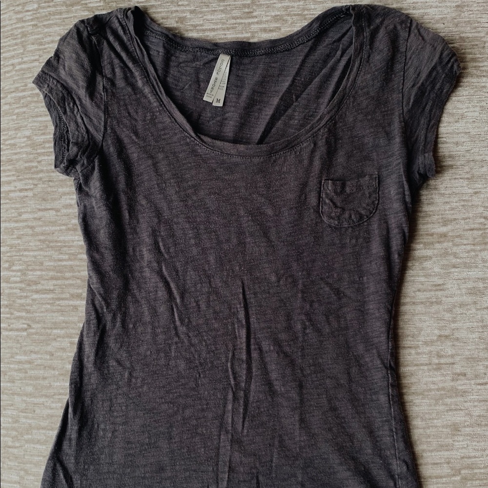 GREY SHORT SLEEVE TOP